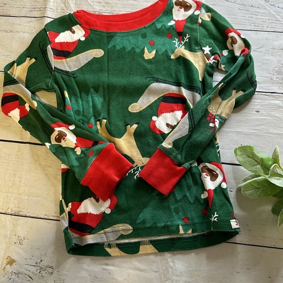 Carters toddler boys pajama set - Picture 2 of 12